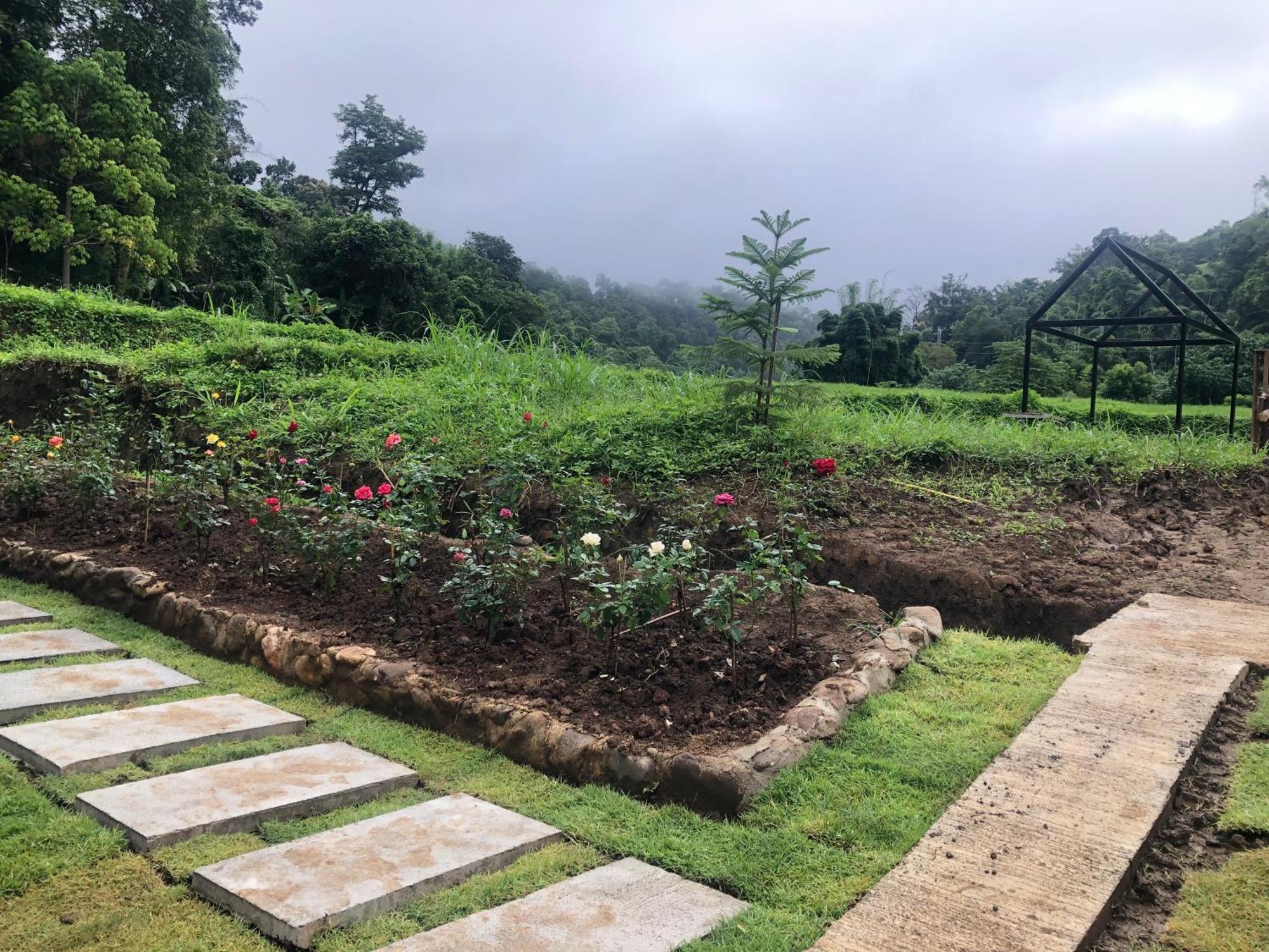 Hotel Ban Kaew Mo Ra Glamping & Restaurant Pang Mapha Exterior foto
