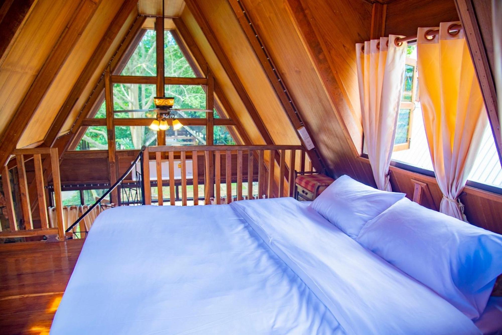 Hotel Ban Kaew Mo Ra Glamping & Restaurant Pang Mapha Exterior foto
