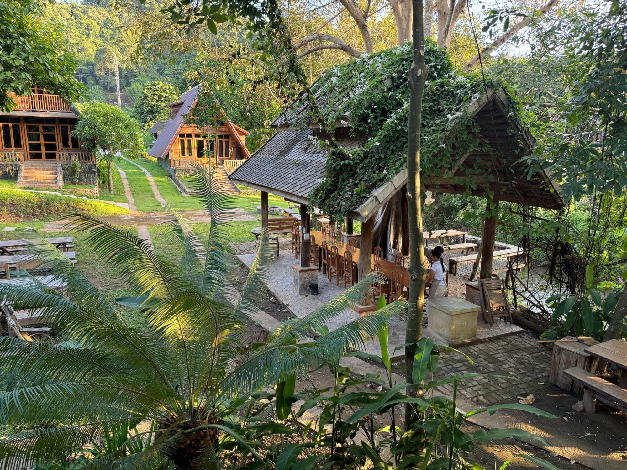 Hotel Ban Kaew Mo Ra Glamping & Restaurant Pang Mapha Exterior foto