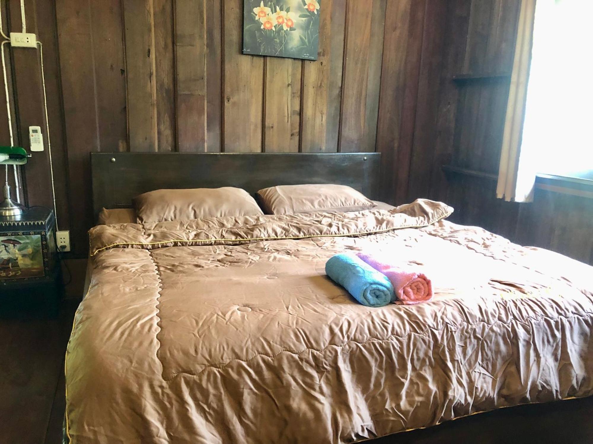 Hotel Ban Kaew Mo Ra Glamping & Restaurant Pang Mapha Exterior foto
