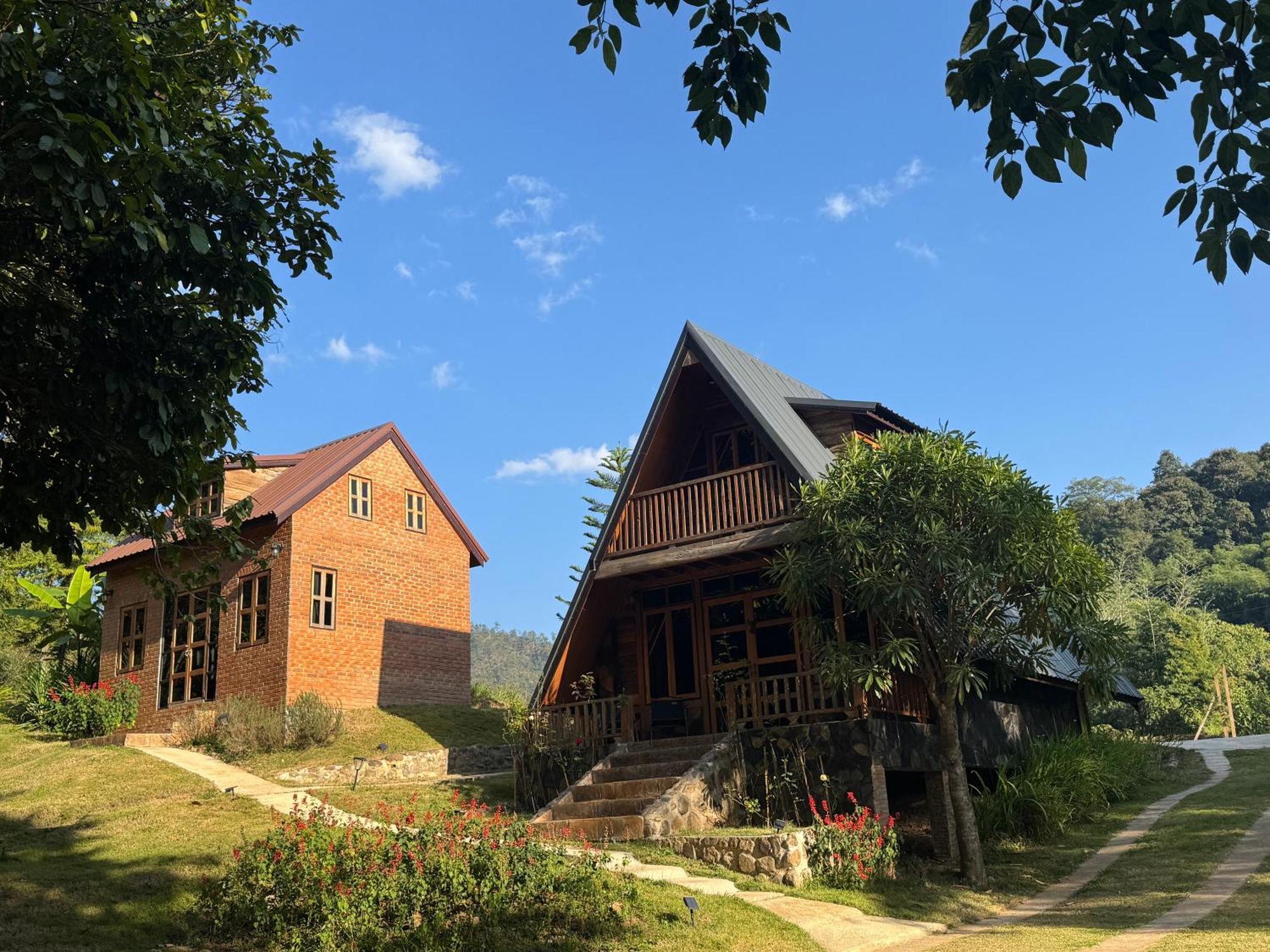 Hotel Ban Kaew Mo Ra Glamping & Restaurant Pang Mapha Exterior foto