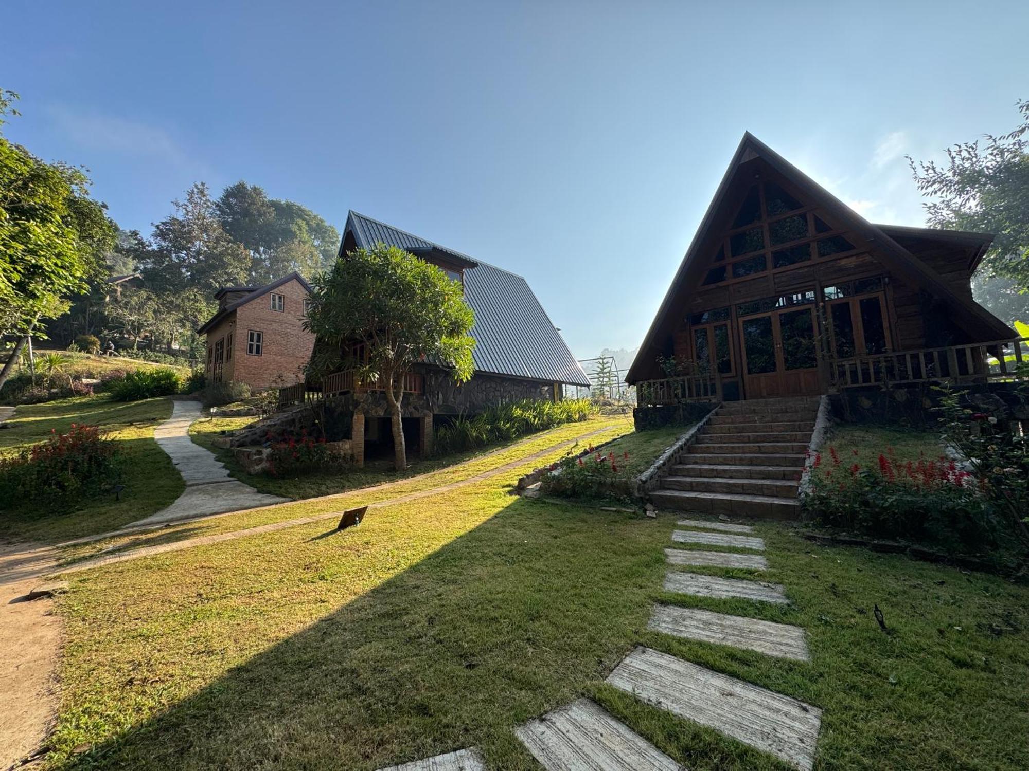 Hotel Ban Kaew Mo Ra Glamping & Restaurant Pang Mapha Exterior foto